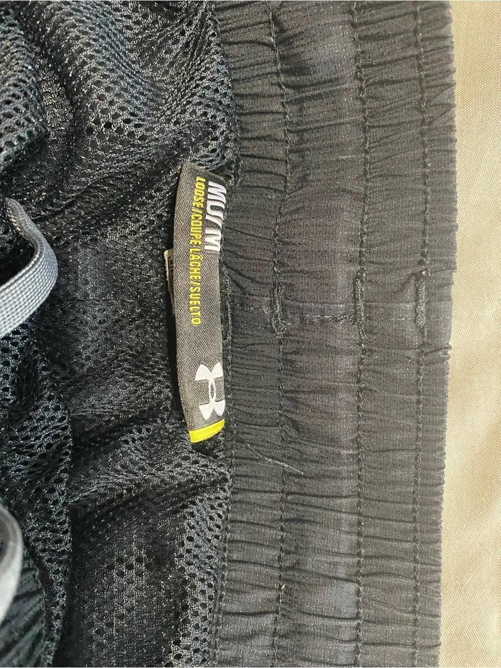 Under Armour Black Training Pants - Picture 3 of 3